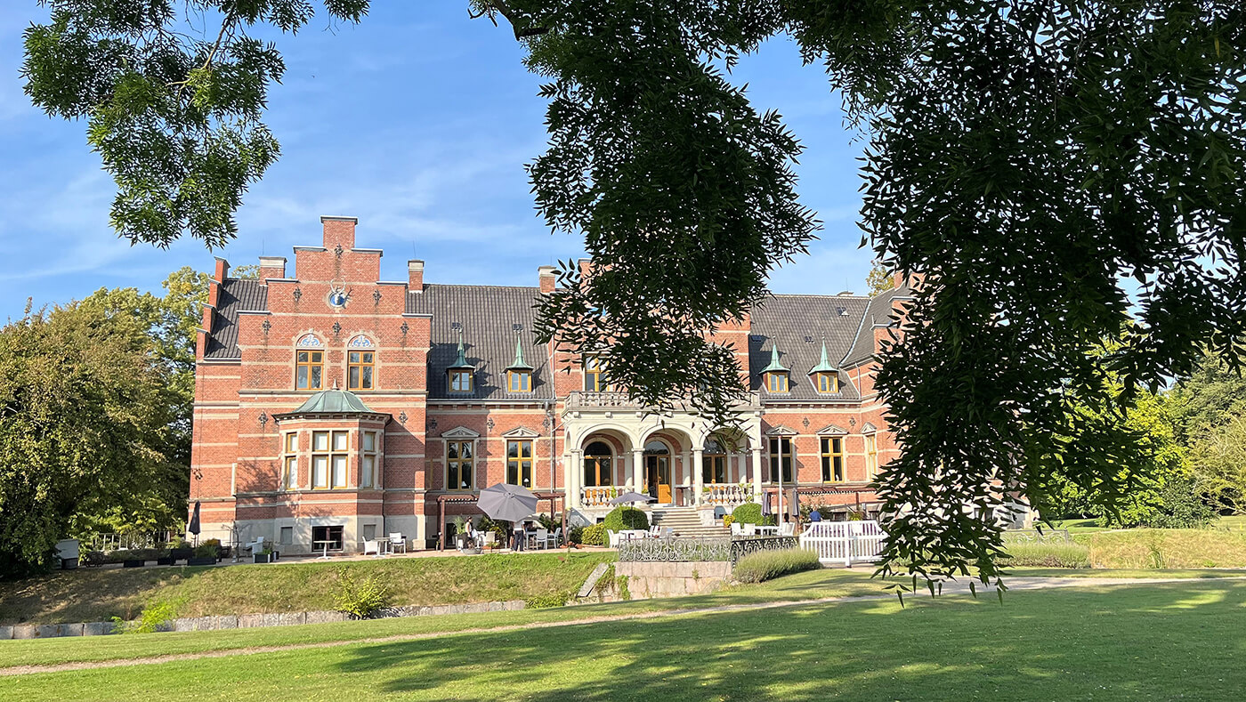 Fuglsang Herregård